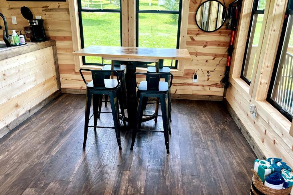 #4 Kentucky Bourbon Trail Bourbon Barrel Cottages Lawrenceburg ภายนอก รูปภาพ