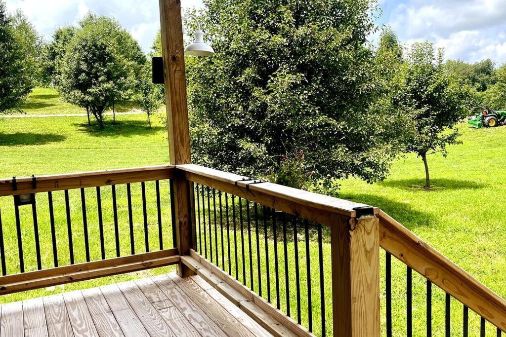 #4 Kentucky Bourbon Trail Bourbon Barrel Cottages Lawrenceburg ภายนอก รูปภาพ